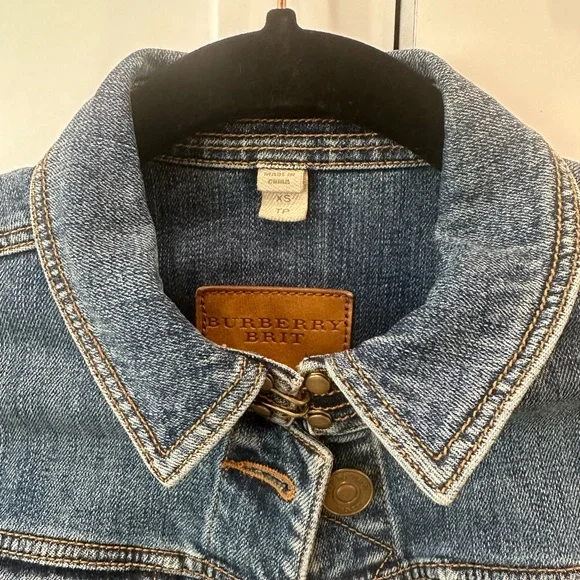 Burberry Brit Cropped Denim Jean Jacket - Picture 3 of 8